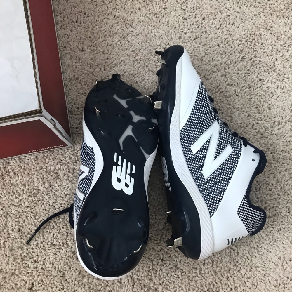 NEW BALANCE 4040v4 METAL BASEBALL CLEATS